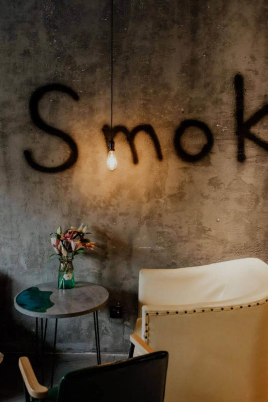 No smoke in wall